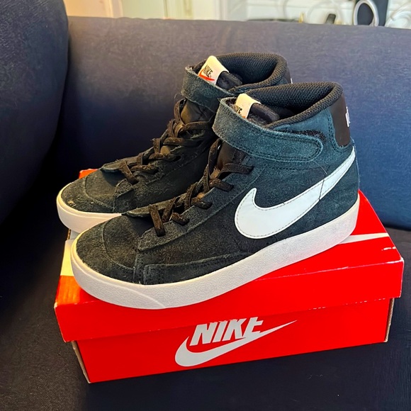 Nike Blazer Mid 77 Suede - Picture 1 of 4